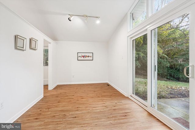 10701 SHELLEY CT, Garrett Park, MD 20896