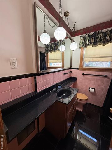 2941 Maxwell Street, Trenton, MI 48183