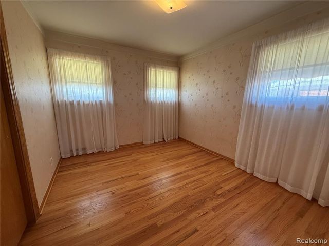 2941 Maxwell Street, Trenton, MI 48183