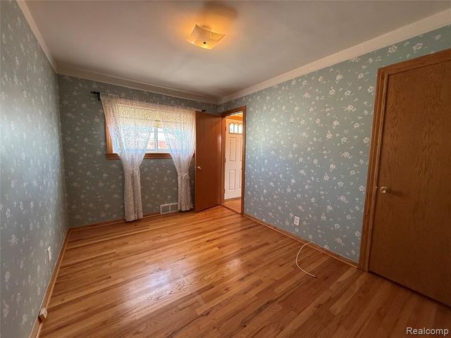 2941 Maxwell Street, Trenton, MI 48183