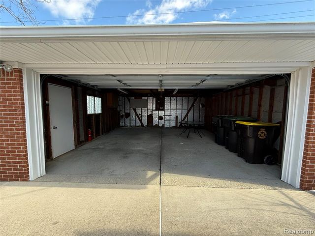 2941 Maxwell Street, Trenton, MI 48183