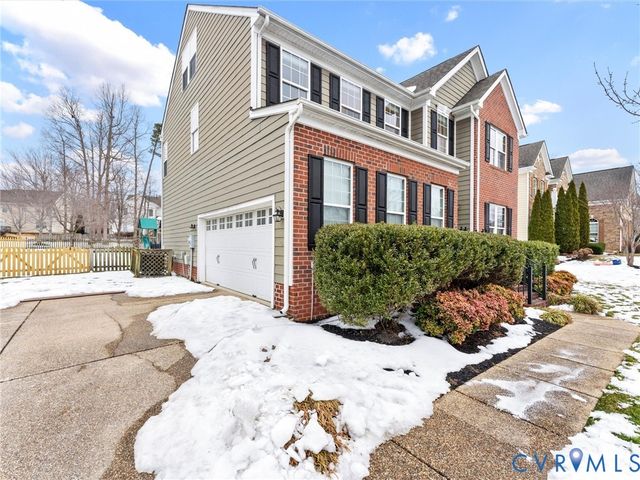 14384 Charter Landing Dr, Chesterfield, VA 23114