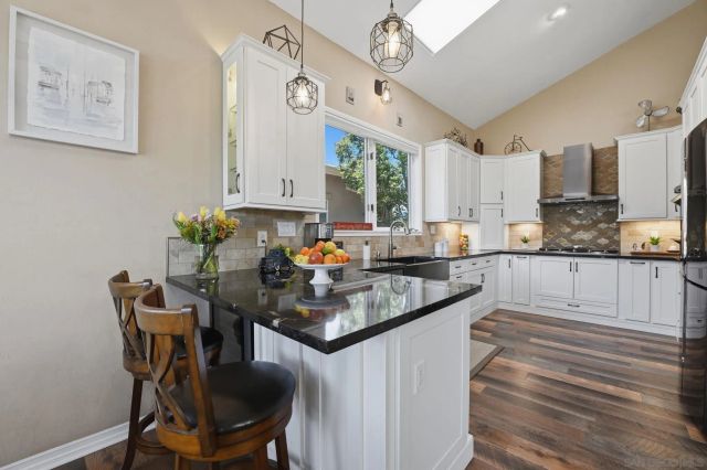 9643 Indian Creek, Escondido, CA 92026