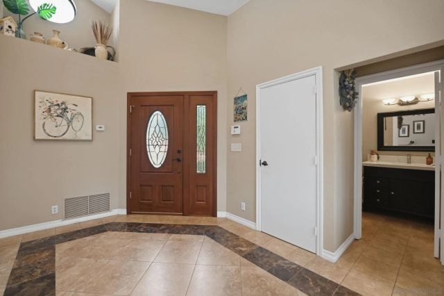 9643 Indian Creek, Escondido, CA 92026