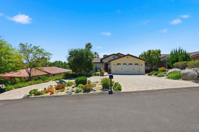 9643 Indian Creek, Escondido, CA 92026