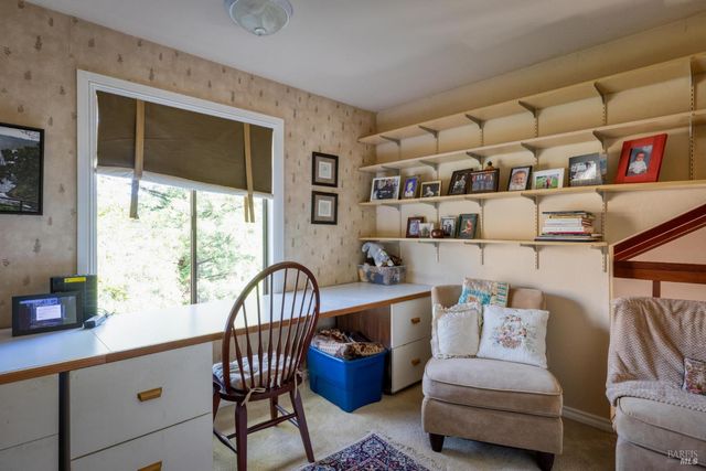 140 Buena Vista Ave, Point Reyes Station, CA 94956