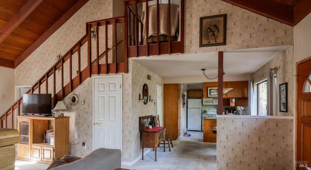 140 Buena Vista Ave, Point Reyes Station, CA 94956