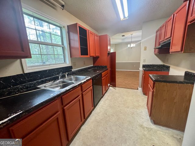 682 Wilderness Drive, Macon, GA 31220