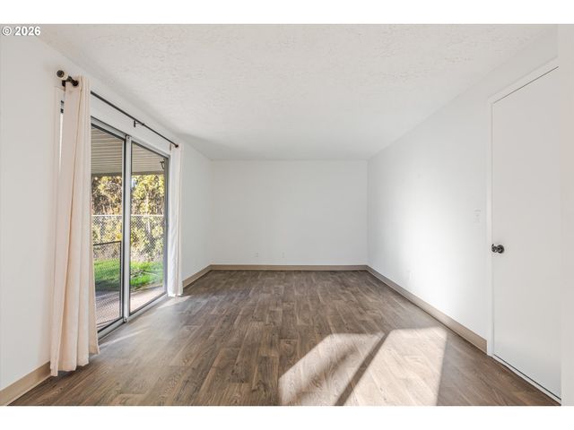 10100 Nw 23RD Ave, Vancouver, WA 98685