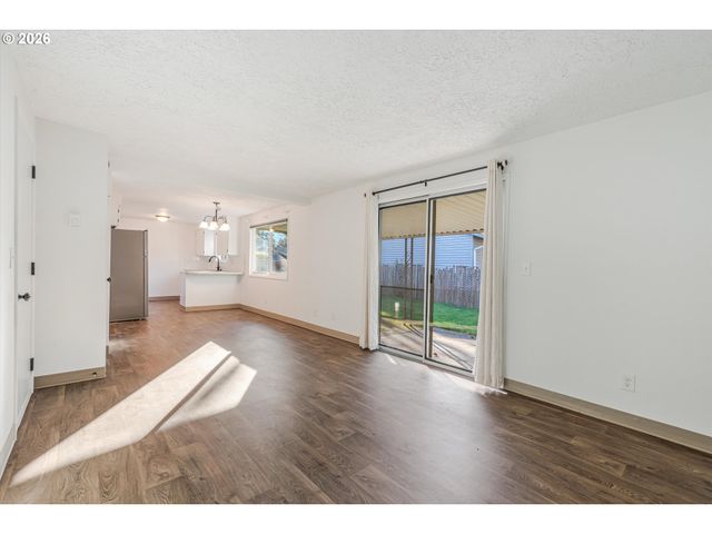 10100 Nw 23RD Ave, Vancouver, WA 98685