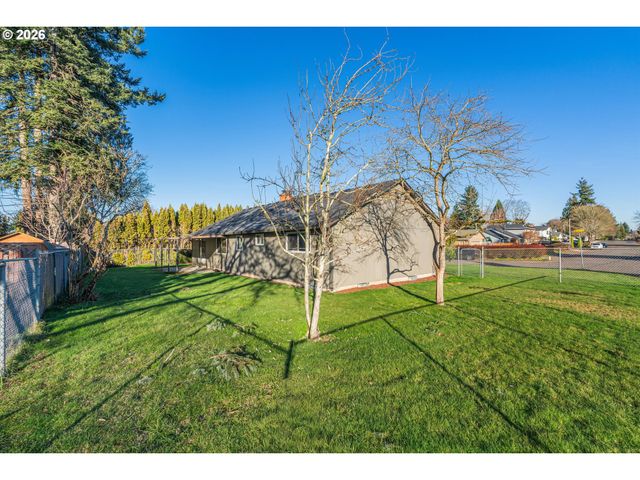 10100 Nw 23RD Ave, Vancouver, WA 98685