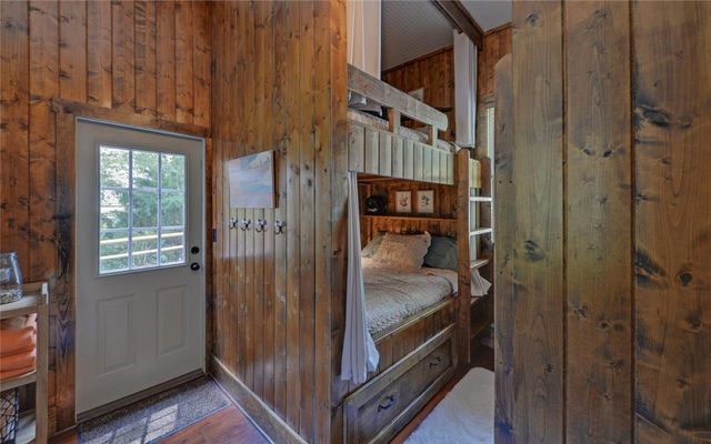 819 Tranquility Lane, Hartwell, GA 30643
