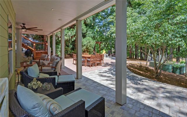 819 Tranquility Lane, Hartwell, GA 30643