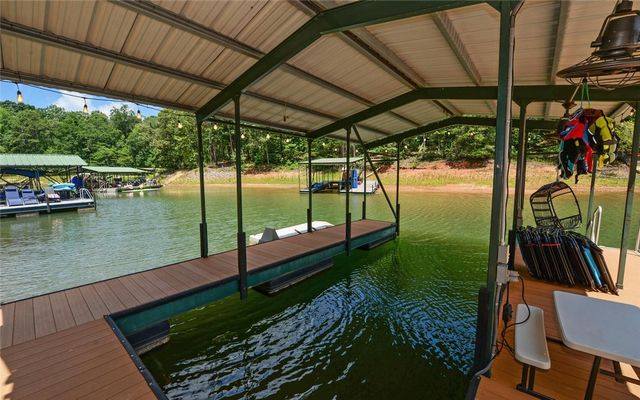 819 Tranquility Lane, Hartwell, GA 30643