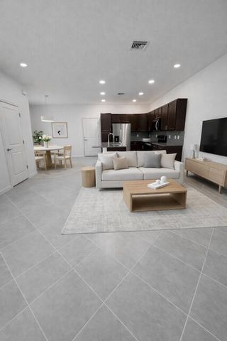 4394 S Longwood Lk Square, Westlake, FL 33470
