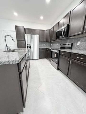 4394 S Longwood Lk Square, Westlake, FL 33470