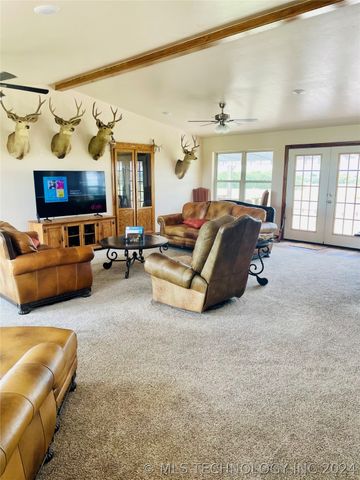9162 State Hwy 78, Hendrix, OK 74741