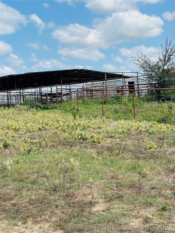 9162 State Hwy 78, Hendrix, OK 74741