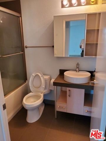 4260 Via Arbolada 307, Los Angeles, CA 90042