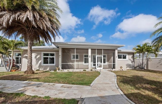 5618 BRITANNIA DRIVE, Sarasota, FL 34231