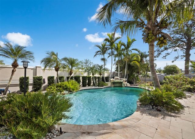 5618 BRITANNIA DRIVE, Sarasota, FL 34231