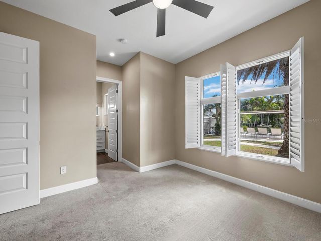 5618 BRITANNIA DRIVE, Sarasota, FL 34231
