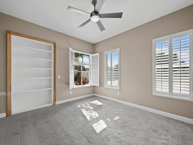 5618 BRITANNIA DRIVE, Sarasota, FL 34231