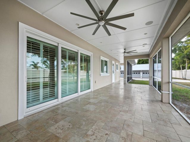 5618 BRITANNIA DRIVE, Sarasota, FL 34231