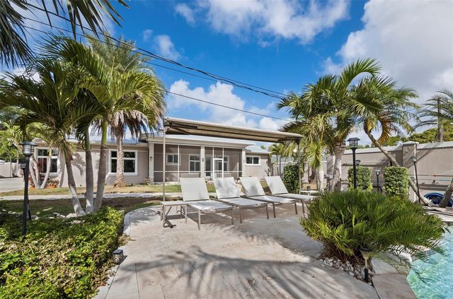 5618 BRITANNIA DRIVE, Sarasota, FL 34231