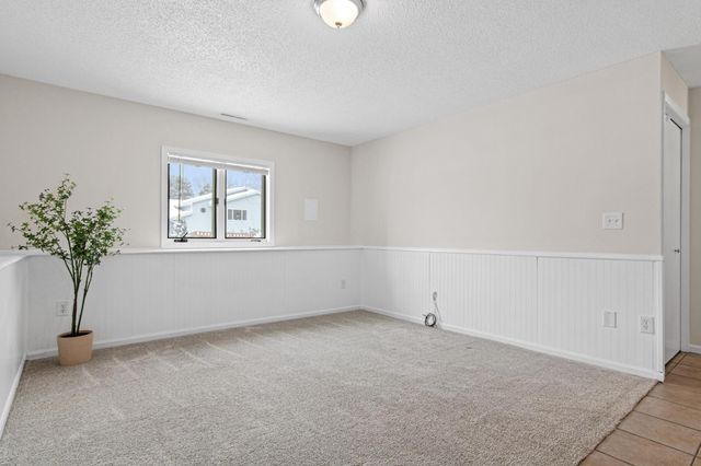 3700 Bryant Circle, Anoka, MN 55303