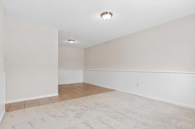 3700 Bryant Circle, Anoka, MN 55303