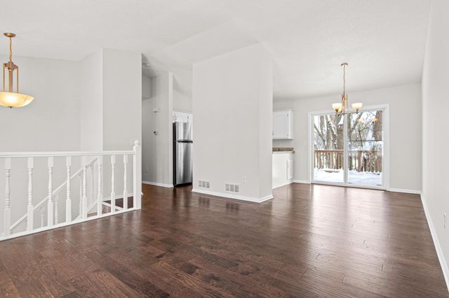 3700 Bryant Circle, Anoka, MN 55303