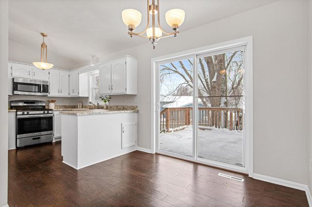 3700 Bryant Circle, Anoka, MN 55303