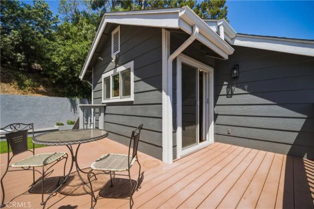 5335 Campo, Woodland Hills, CA 91364