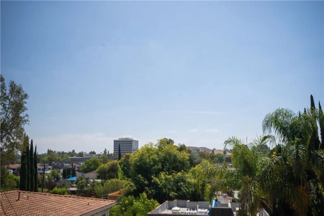 5335 Campo, Woodland Hills, CA 91364