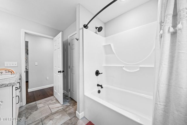 3410 Warpath Drive, Crossville, TN 38572