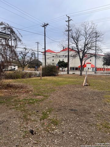 550 springwood, San Antonio, TX 78216