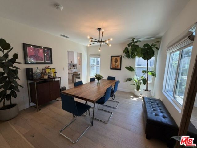 1768 S Fairfax Avenue, Los Angeles, CA 90019