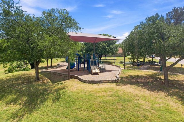 2605 Oakwood Glen DR, Cedar Park, TX 78613