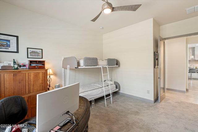 2543 E Wrightson View Drive, Green Valley, AZ 85614