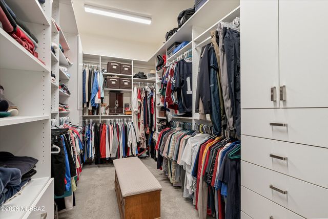 2543 E Wrightson View Drive, Green Valley, AZ 85614