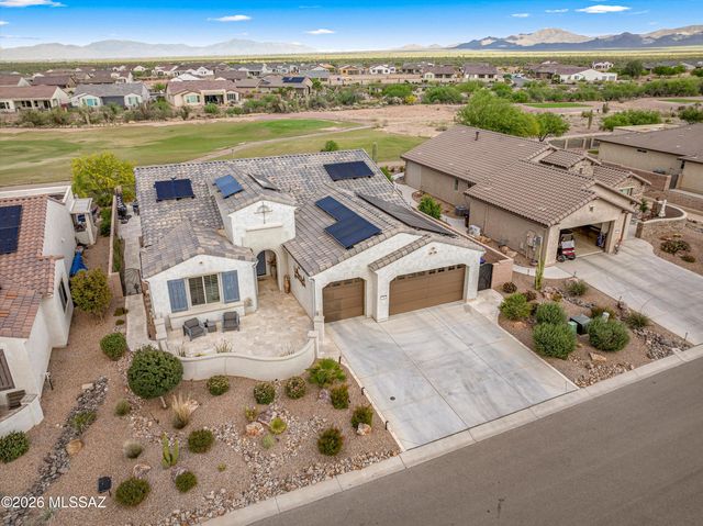 2543 E Wrightson View Drive, Green Valley, AZ 85614