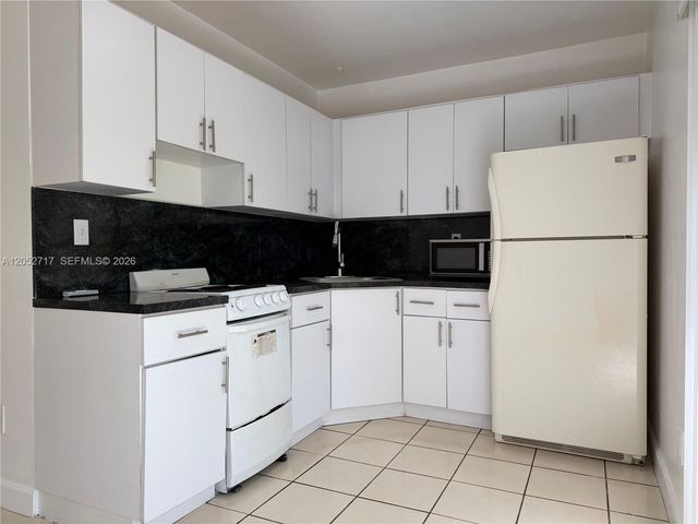 1333 NW 15th Street 2, Miami, FL 33125