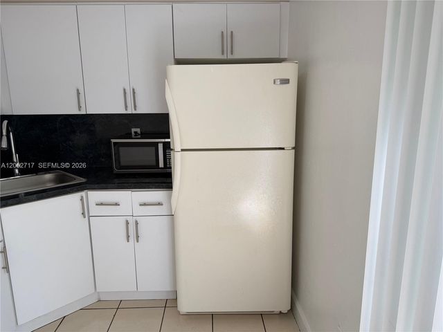 1333 NW 15th Street 2, Miami, FL 33125