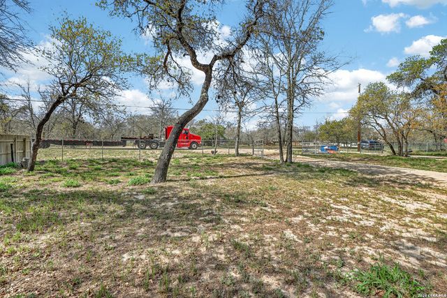 1707 Medina Cir, San Antonio, TX 78264