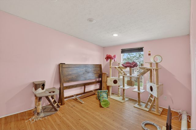 1707 Medina Cir, San Antonio, TX 78264