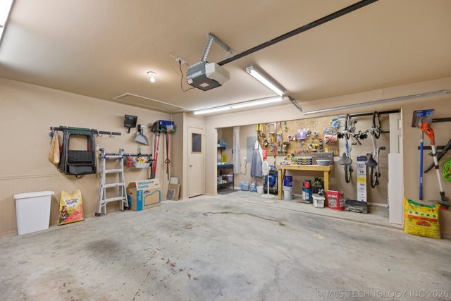 11827 N 117th East Avenue, Collinsville, OK 74021