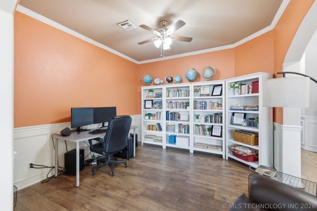 11827 N 117th East Avenue, Collinsville, OK 74021