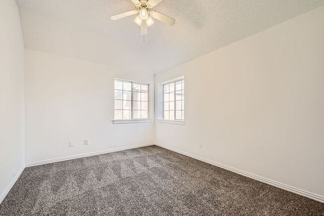 700 Northmeadow Drive, Arlington, TX 76011