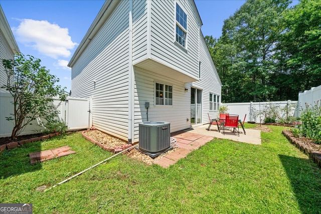 656 W Oaks Drive, Woodstock, GA 30188